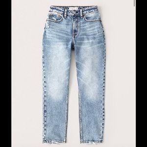 Curve Love Acid Wash Denim